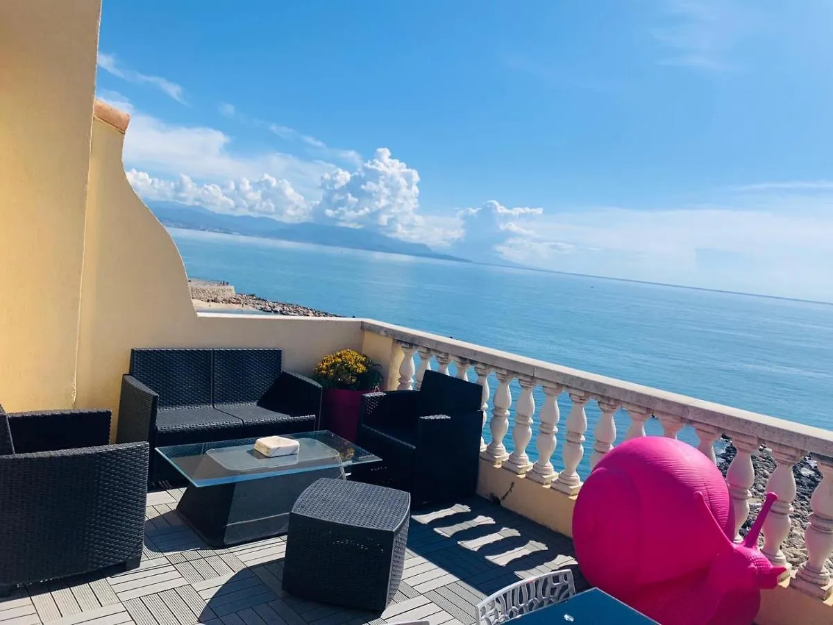 Les Remparts Antibes Location Apartment