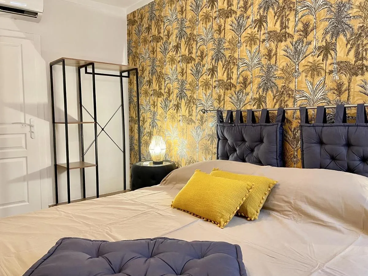 Les Remparts Antibes Location Apartment