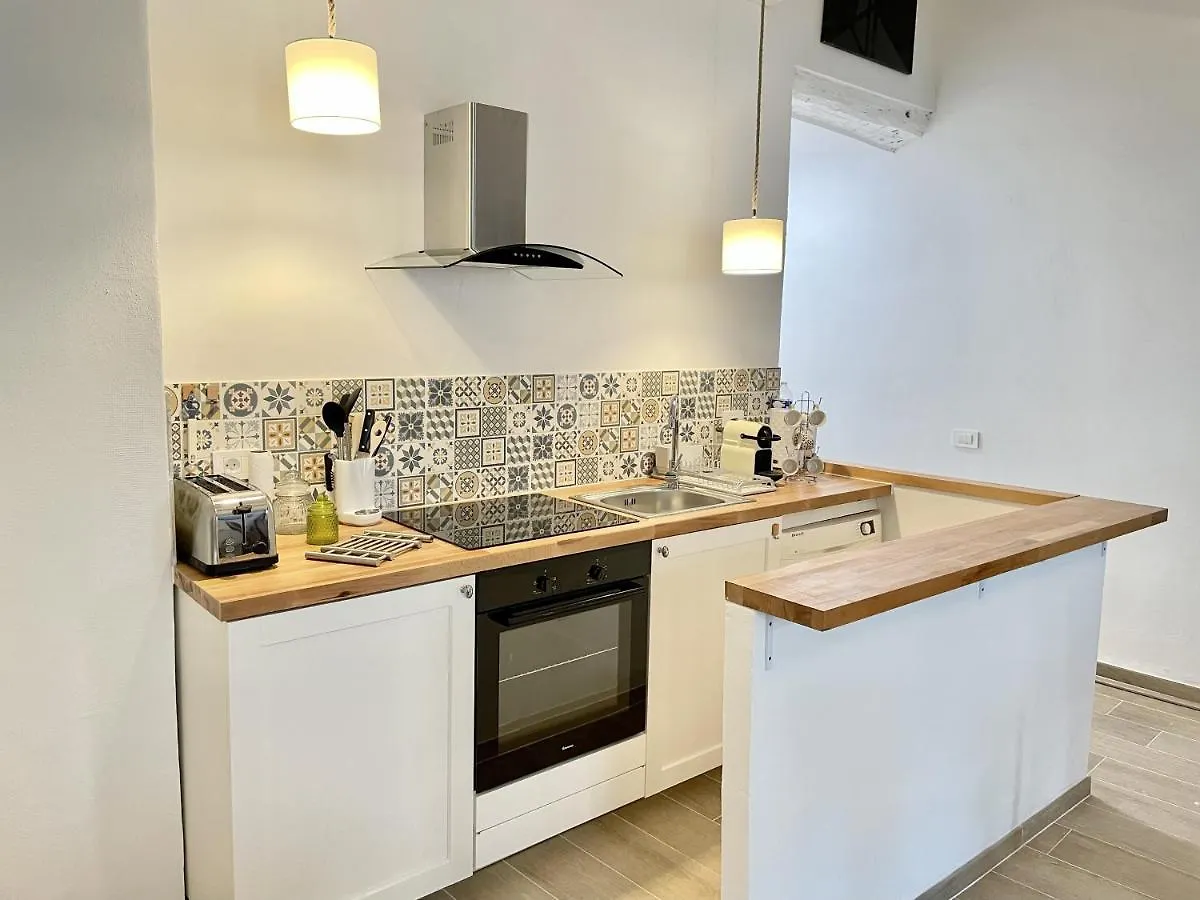 Les Remparts Antibes Location Apartment