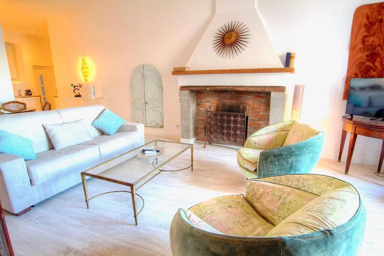 Les Remparts Antibes Location Apartment