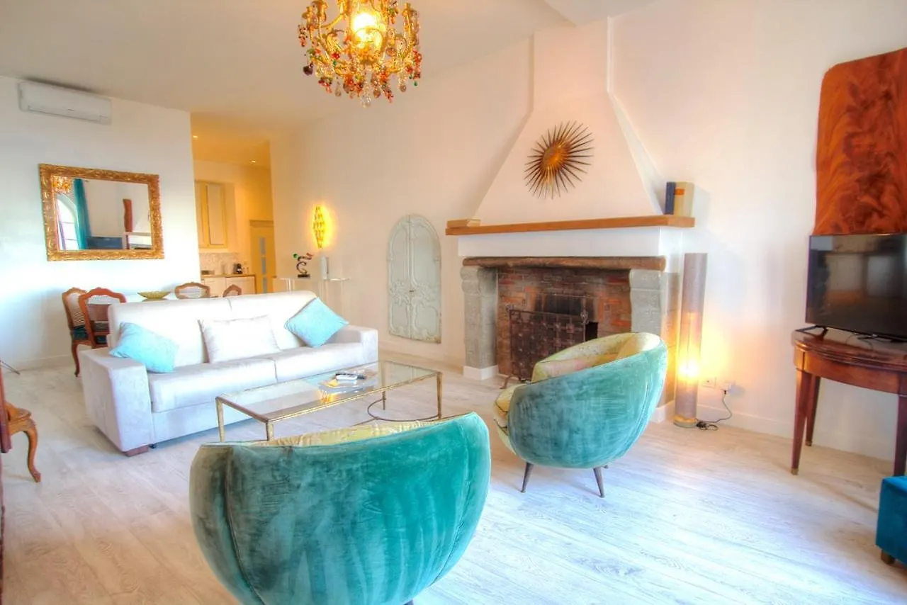 Les Remparts Antibes Location Apartment